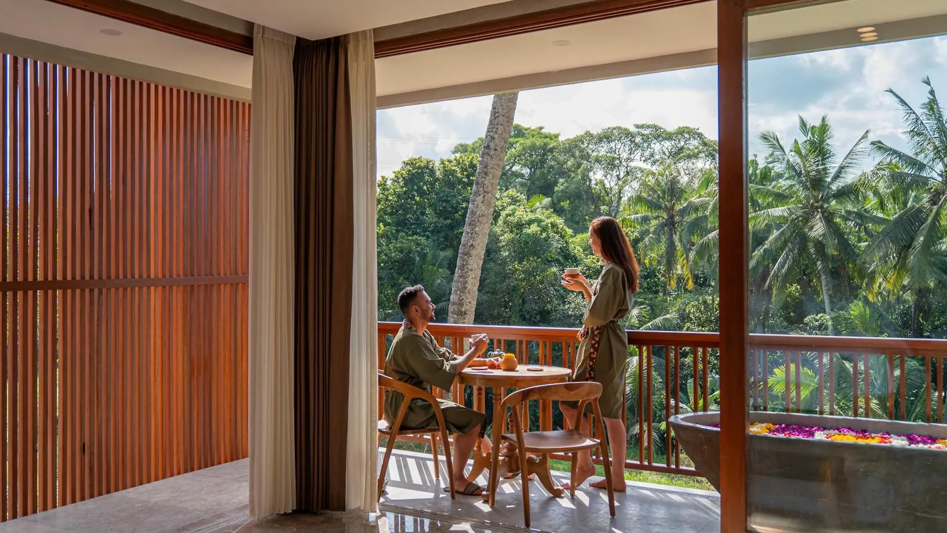 Unagi Wooden Villas By Emana Ubud 4*,
