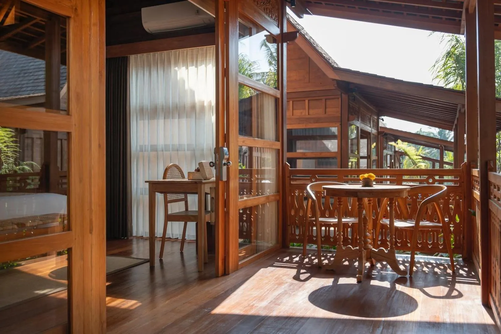 Unagi Wooden Villas By Emana Ubud